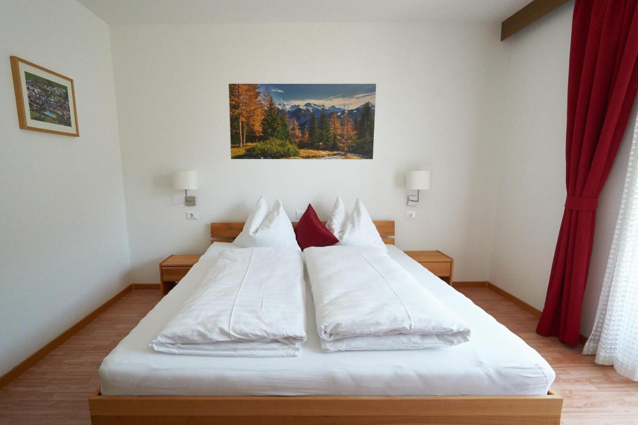 Privatpension Bergkristall San Martino In Passiria  Kültér fotó