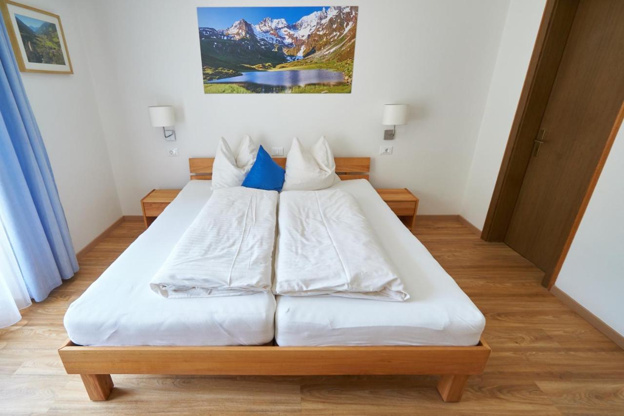 Privatpension Bergkristall San Martino In Passiria  Kültér fotó