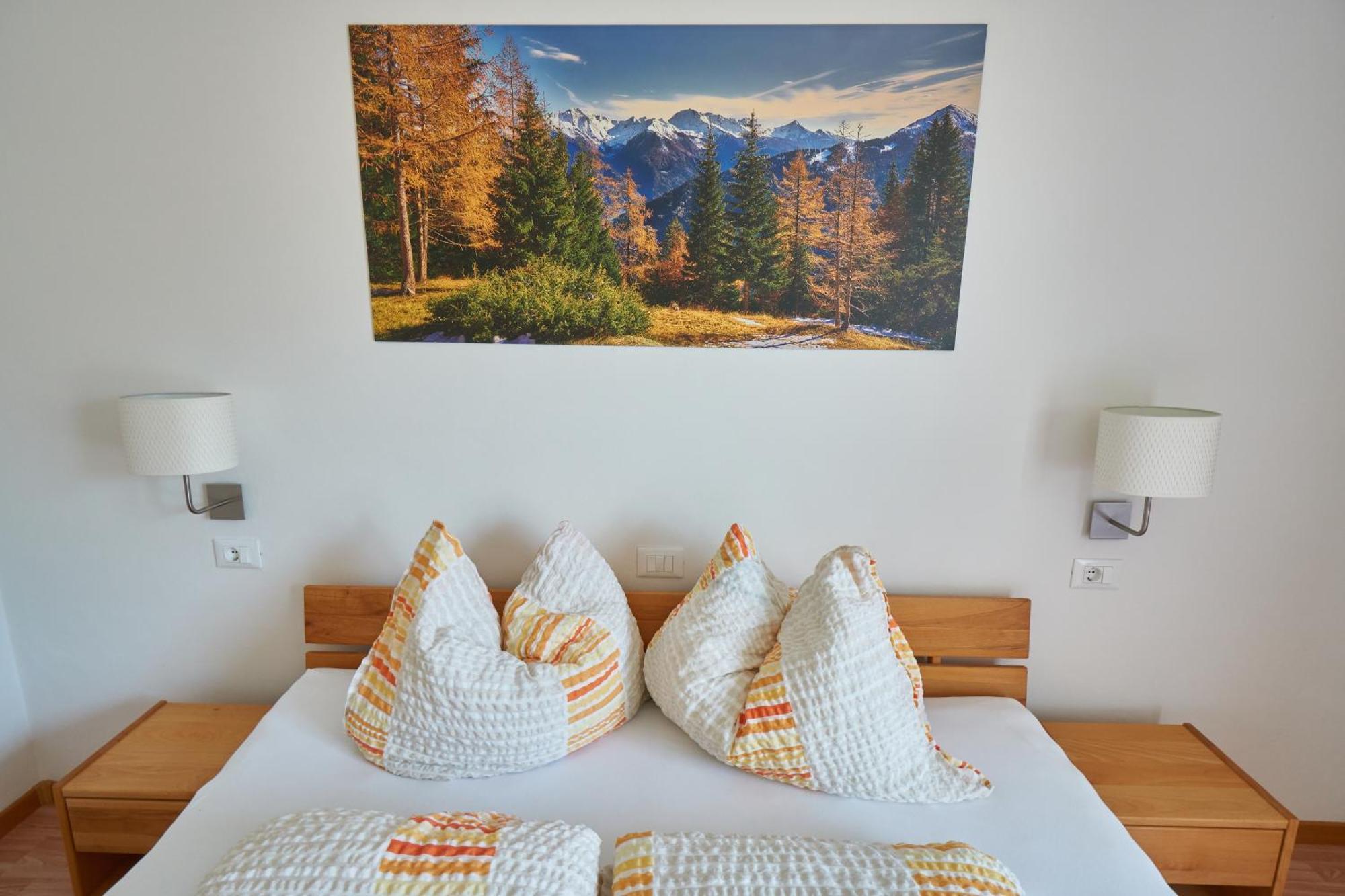 Privatpension Bergkristall San Martino In Passiria  Szoba fotó