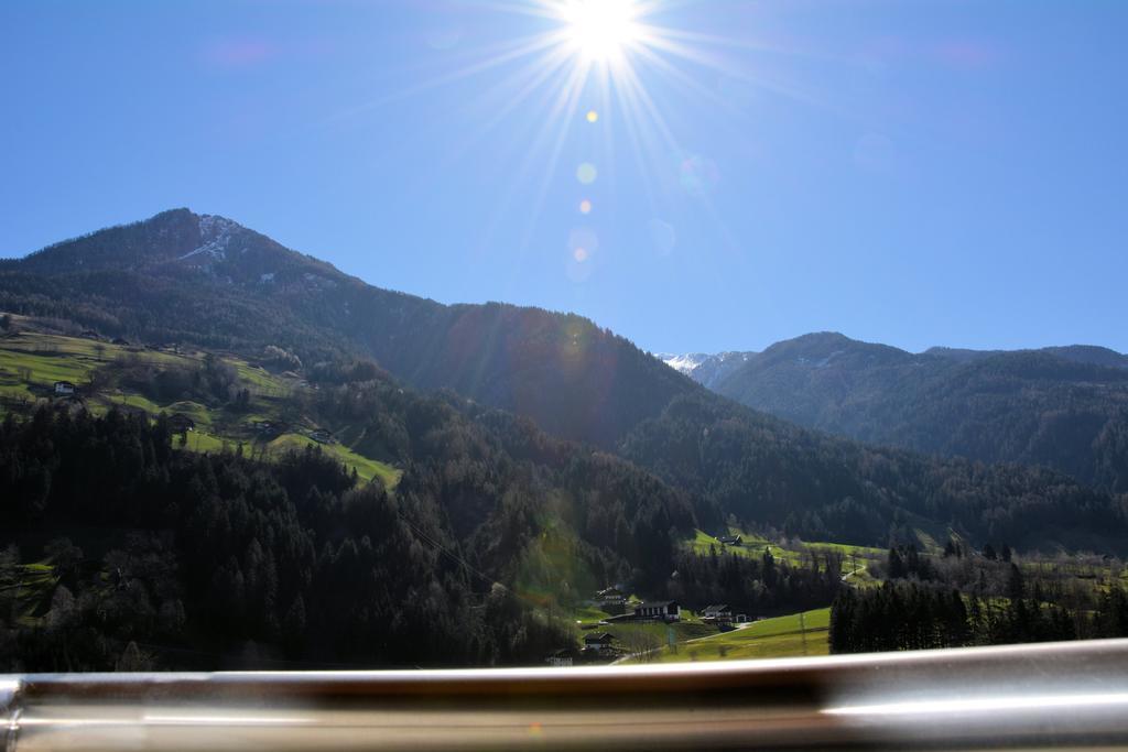 Privatpension Bergkristall San Martino In Passiria  Kültér fotó