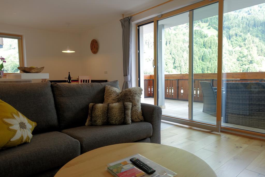 Privatpension Bergkristall San Martino In Passiria  Kültér fotó