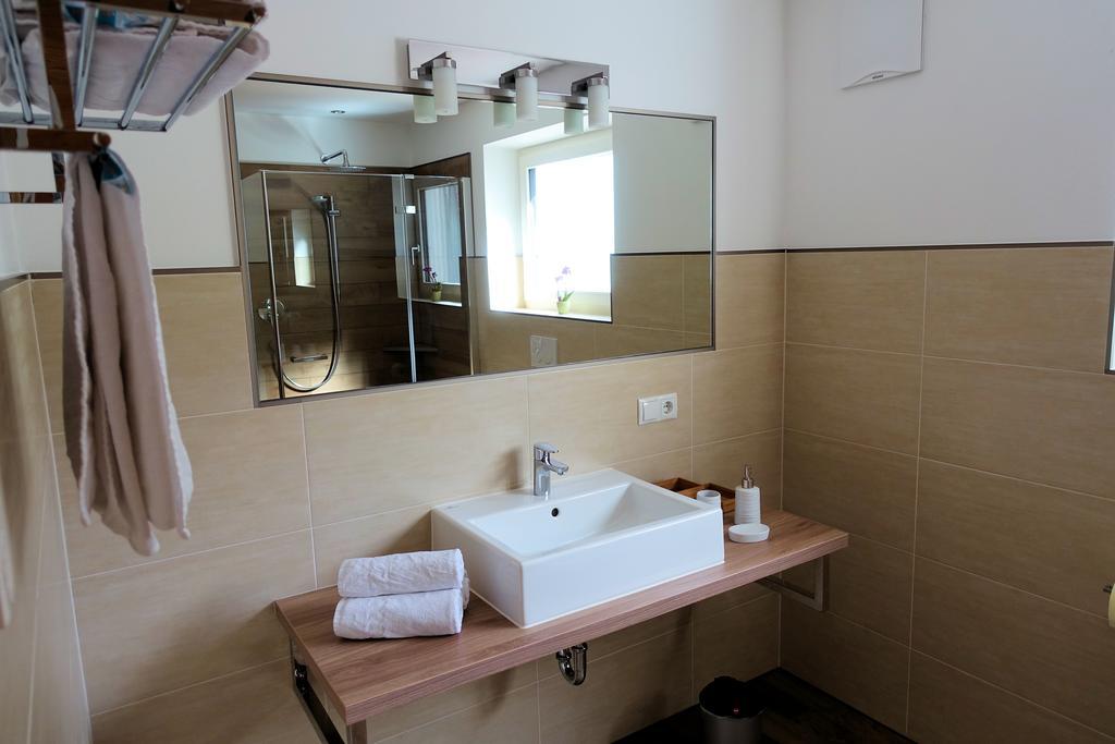 Privatpension Bergkristall San Martino In Passiria  Kültér fotó