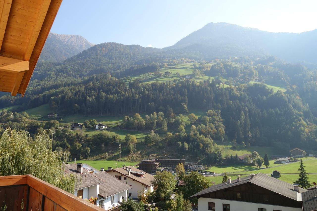 Privatpension Bergkristall San Martino In Passiria  Kültér fotó